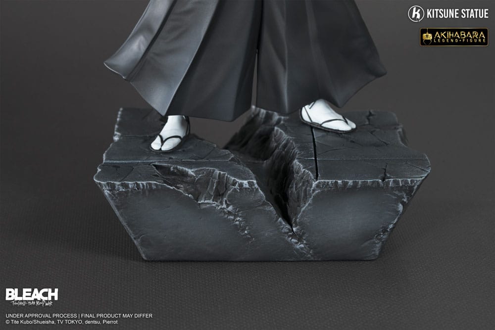 Bleach: Thousand-Year Blood War Figure PVC Statue 1/8 Ichigo 29 cm