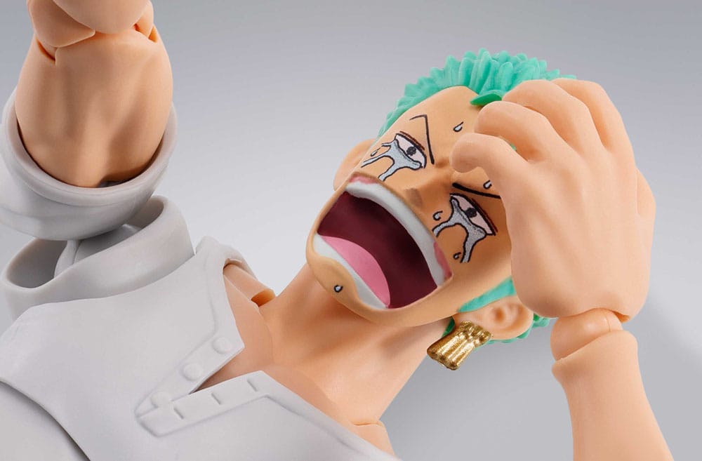 One Piece S.H.Figuarts Action Figure Dracule Mihawk Hawkeye 17 cm