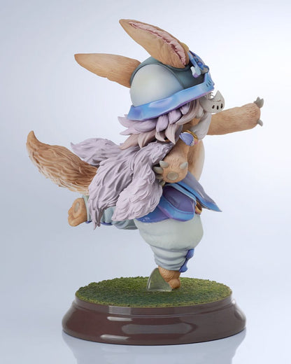 Made in Abyss: The Golden City of the Scorching Sun PVC Statue 1/8 Nanachi: New Outfit Ver. 19 cm