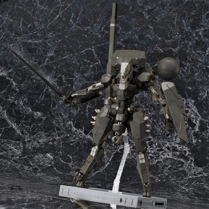 Metal Gear Solid V Plastic Model Kit 1/100 Metal Gear Sahelanthropus Black Ver. 36 cm