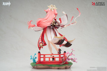 Genshin Impact PVC Statue 1/7 Yae Miko Astute Amusement Ver. 28 cm