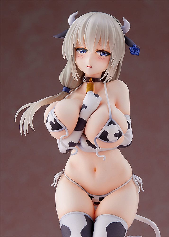 Uzaki-chan Wants to Hang Out! PVC Statue 1/7 Tsuki Uzaki Cow Bikini Ver. 22 cm