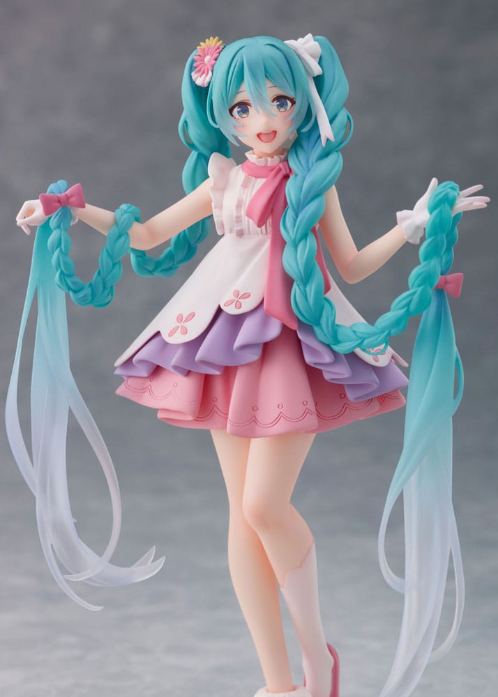 Hatsune Miku PVC Statue Hatsune Miku Wonderland Rapunzel Ver. 18 cm