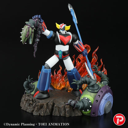 Grendizer Scene Selection 01 PVC Statue Grendizer a cry of Victory 14 cm