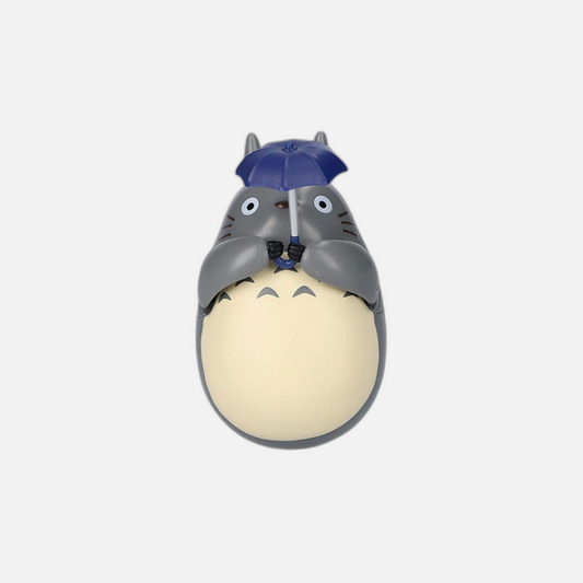 My Neighbor Totoro Round Bottomed Figurine Big Totoro with leaf 7 cm