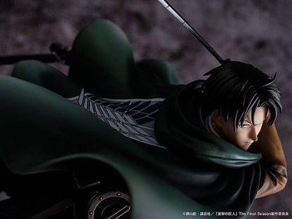 Attack on Titan PVC Statue 1/6 Humanity's Strongest Soldier Levi 23 cm - Otaku Gems